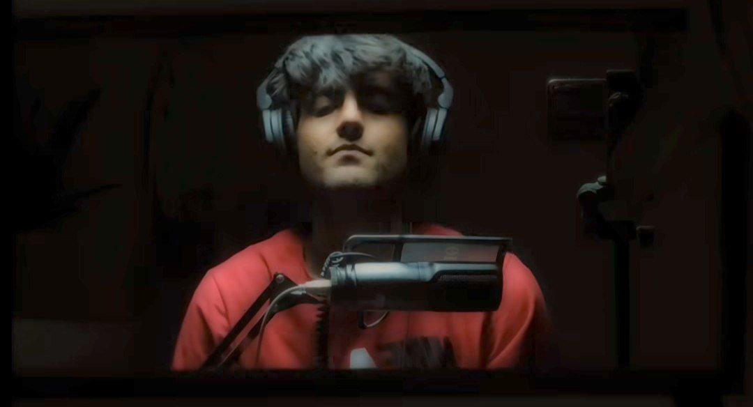 چی باعث شد که دلتو ببرم بیامو حرف دلمو بزنم